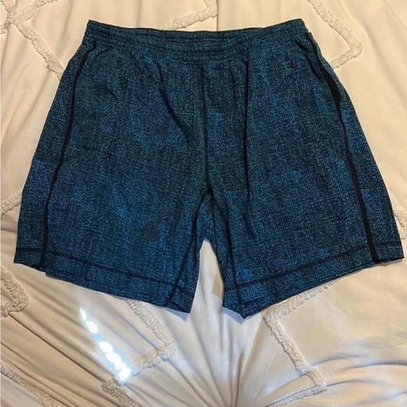 lululemon athletica Other - Lululemon Mens XXL shorts